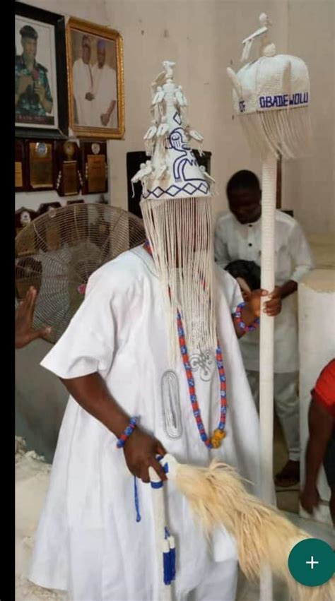 Hrm Oba Olayemi Lukman Arowolo The Gbadewolu Of Araromi Kingdom