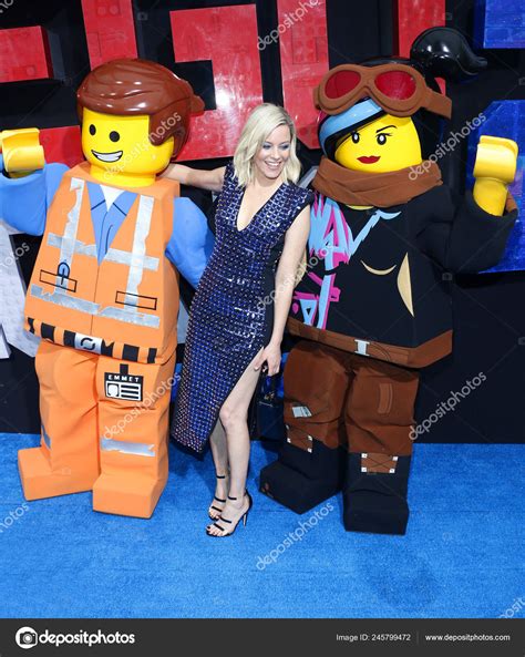 Actress Elizabeth Banks Los Angeles Premiere 'The Lego Movie Second ...