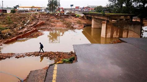 Por Inundaciones Sud Frica Declara Estado De Desastre Su Zona Este