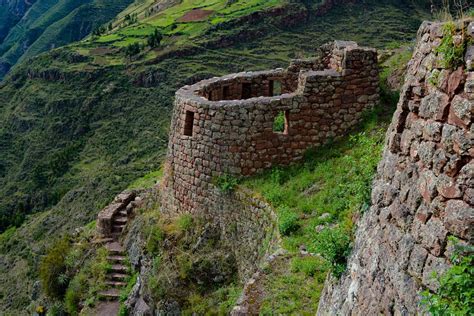 Sacred Valley Tour From Ollantaytambo To Cusco Salt Mines Pisac