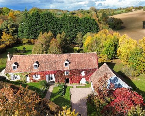 Superbe Propriété Avec Jardin Remarquable · Les Belles Maisons
