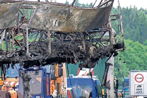 A9 Münchberg Gefrees Vor fünf Jahren 18 Menschen sterben bei Bus