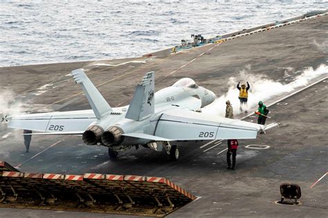 DVIDS - Images - USS Carl Vinson (CVN 70) Conducts Flight Operations [Image 4 of 9]