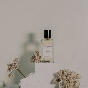 Le Sully Stéphanie de Bruijn Parfum sur Mesure عطر a fragrance