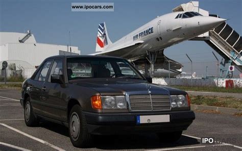 1987 Mercedes-Benz 260 E (W124) - Car Photo and Specs