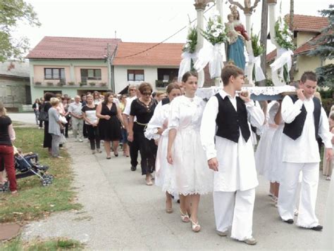 Proslave Velike Gospe U Pro Teni Tu Volavje Ika