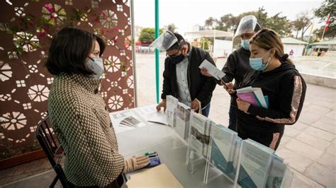 Visita El Stand De Prolima En La Feria Metropolitana Del Libro Lima Lee