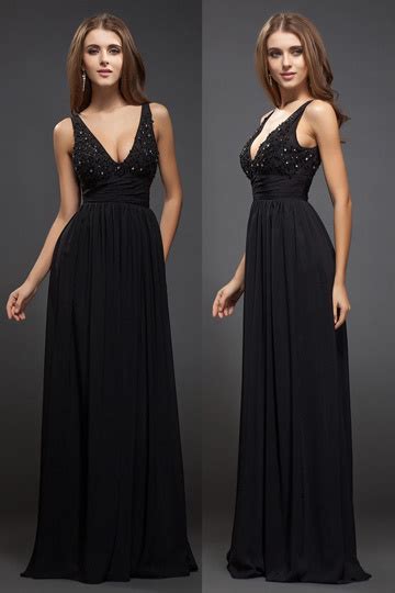 A Linie Tiefer V Ausschnitt Perlen Verziertes Schwarzes Chiffon Ballkleid € 1000