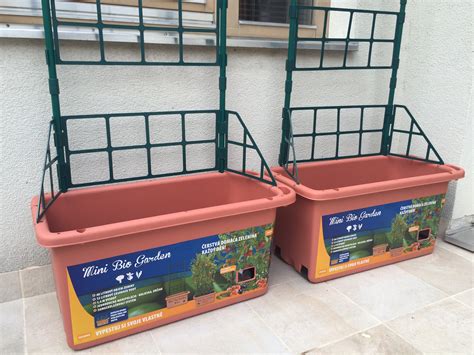 Vaša vlastná záhradka na balkóne :) - Mini Bio Garden - Kvetináče na ...