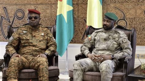 Mali Burkina Faso Goïta And Damiba Met To Discuss Counter Terrorism