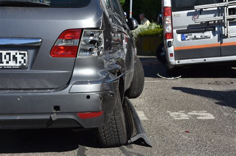 Wiesloch Zwei Verletzt Und Mehr Als Euro Schaden Bei Unfall