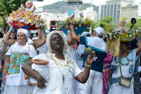 Terreiro de candomblé é depredado em Caxias no estado do Rio