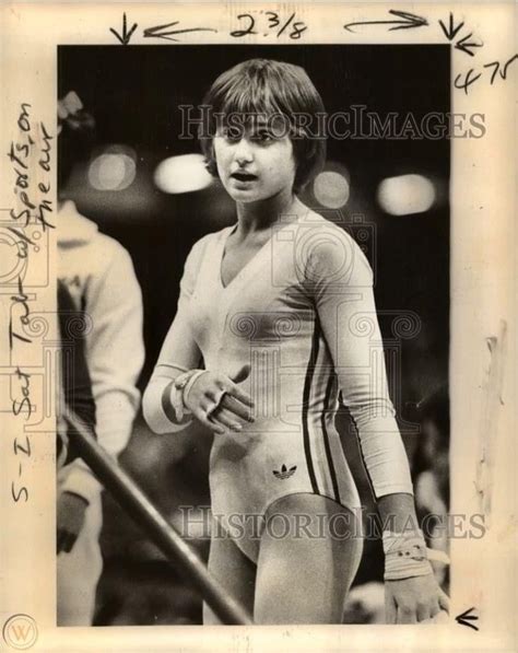 Pin de José Olivares en Nadia Comaneci Gimnastas Nadia comanechi