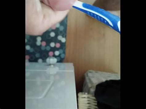 Deep Dick Insertion XVIDEOS