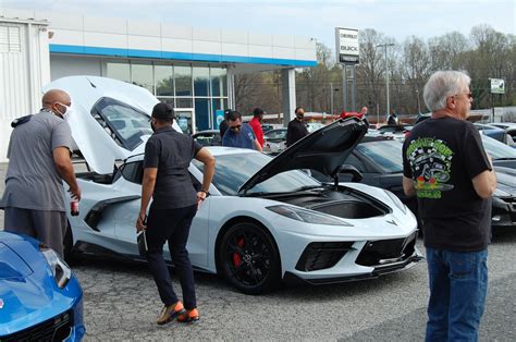 Road Runner Vettes | Albemarle Cars & Coffee