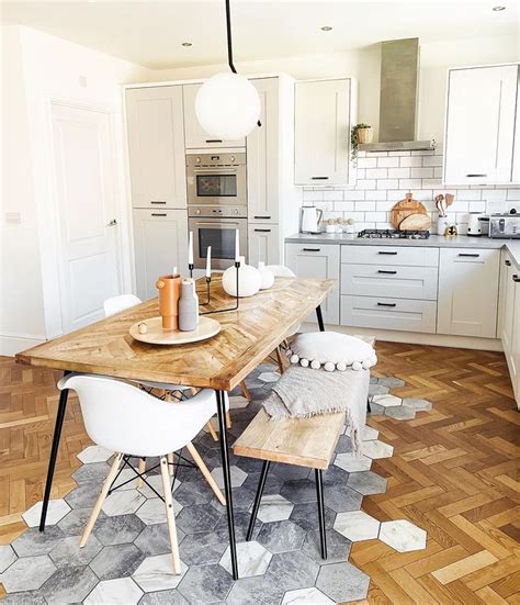 13 Ideas for Upgrading Your Kitchen Floors | Extra Space Storage