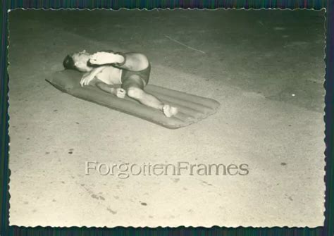 FOTO NACKTE JUNGE Mann Besoffen Akt Erotik Photo MUSCLE MAN NUDE GAY INT EUR PicClick DE