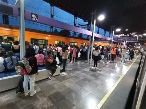 Desalojan Tren En La L Nea A Del Metro Saber Politico