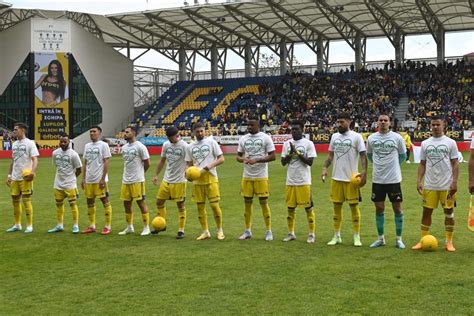 Fc Petrolul Ploie Ti Fc Hermannstadt Lupii Galbeni Au Pierdut