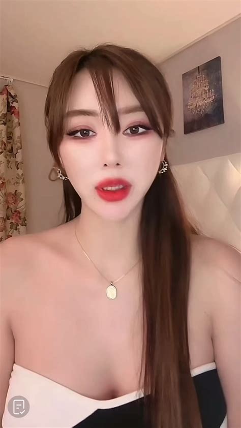 Korean Beauty R Wholesome Girls