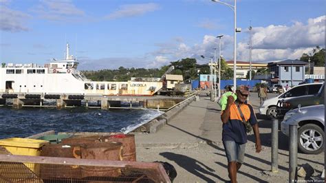 Solomon Islands To Ban Foreign Navy Ships After China Pact Dw