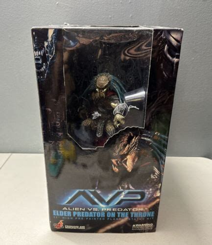 AVP Alien VS Predator Elder Predator On The Throne Inch Pre Painted Kit Hot Toys