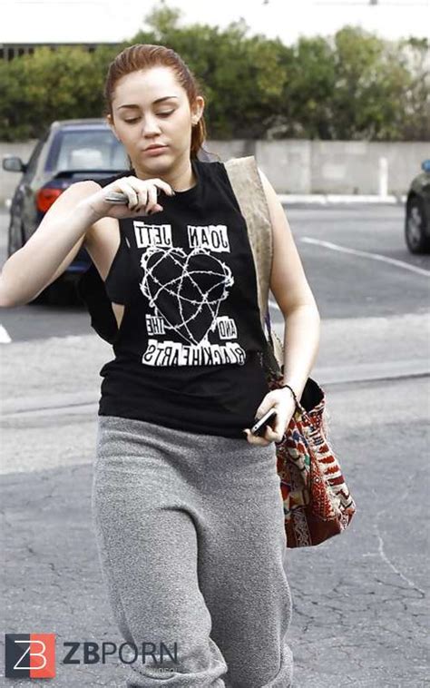 Miley Cyrus Going To A Gym In Toluca Lake ZB Porn