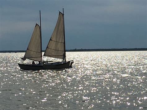 Sailing on Barnegat Bay | Barnegat bay, Boat, Bay house