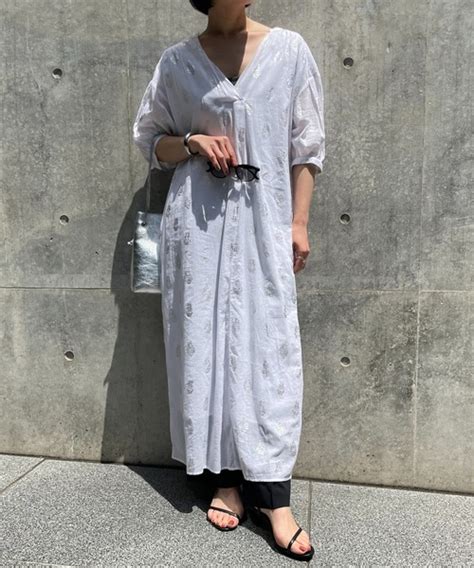 NE QUITTEZ PAS!（ヌキテパ）の「ne Quittez pas/箔プリントワンピース/別注（ワンピース）」 - WEAR