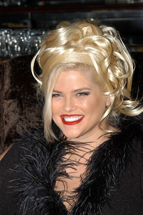 Anna Nicole Smith Guess