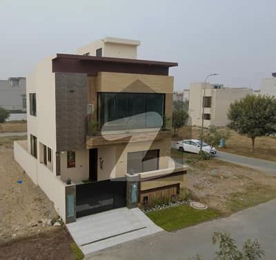 5 Marla Modern Design Bungalow Back Of Main Road At A Prime Location