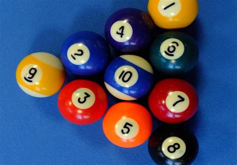 How To Play 10 Ball Pool: Rules, Techniques, and More - Pearson Cues