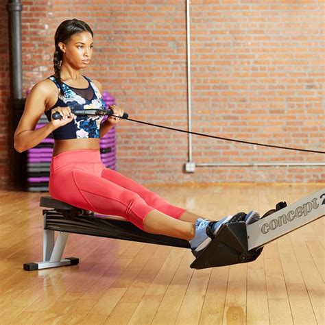 Heres How To Get A Full Body Workout At The Gym Using Just A Rowing