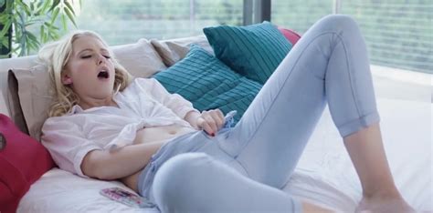 Sexy Babe Chloe Cherry Getting Railed By A Black Schlong ZB Porn