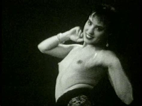 Linda Serbu Nude Pics Pagina 1