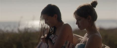 Nude video celebs Joséphine Japy nude Respire