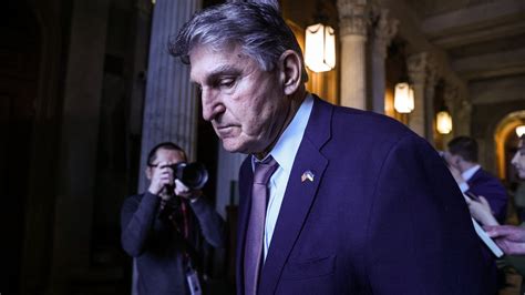 Joe Manchin Says He Wont Run For President Ending Independent Bid