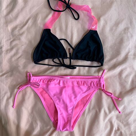 Hot Pink Bikini Set Women S Fashion Swimwear Bikinis Swimsuits On Carousell