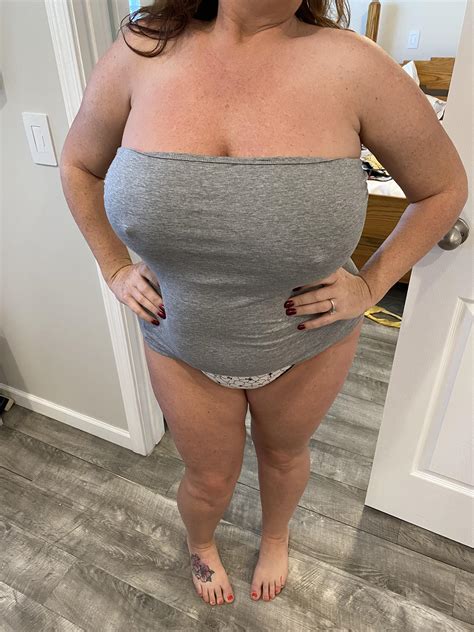 Best U Naturally Busty Milf Images On Pholder U Naturally Busty Milf Plus Gone Wild And