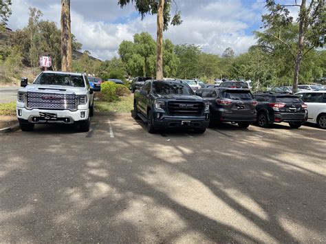 Zoo Parking : r/mildlyinfuriating