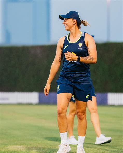 Ashleigh Gardner: The Inspiring Journey of Australia’s Cricket Superstar