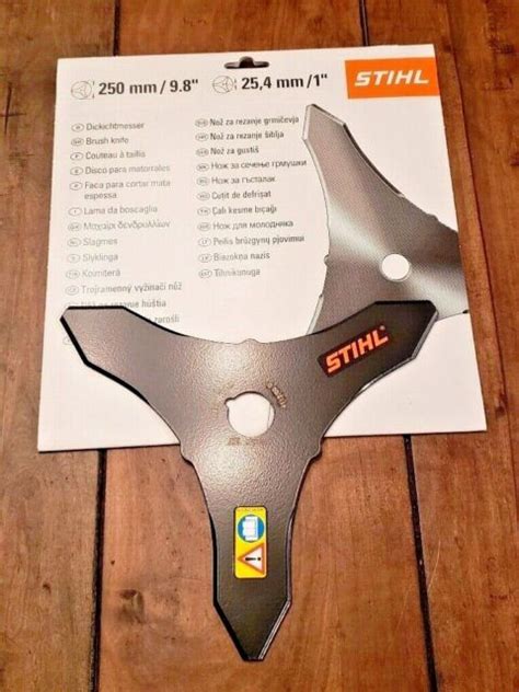 NEW Genuine STIHL Brush Knife 250 3 250mm Center 25 4mm 1 4112 713