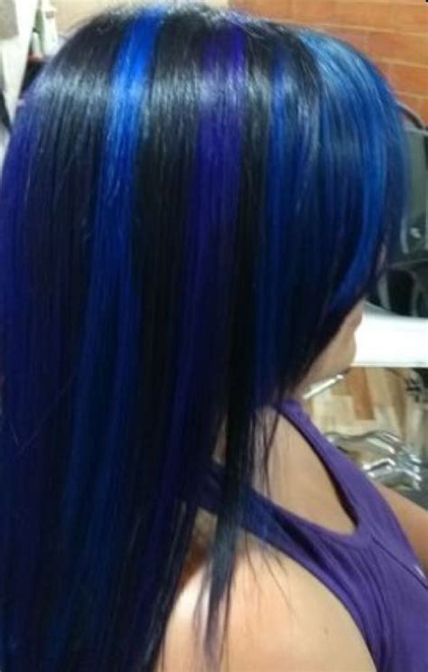 Pin By Bella On Hair Hair Color Streaks Blue Hair Highlights Hair Stylr