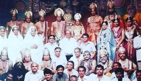 Ramayan Star Cast Rare Old Photo Arun Govil Dipika Chikhlia Dara Singh