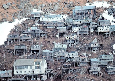 The Eerie Alaska Ghost Town Abandoned For More Than 45 Years And One