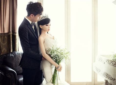 Chinese Man Dying Of Cancer Who Wants To Wed Marries A Sex Doll Daily Mail Online