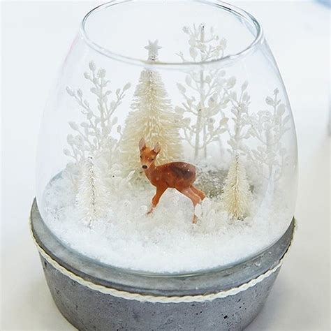 A Magical And Waterless Snow Globe 🦌 ️you Can Turn Any Cloche Or Jar Into A Snowy Wonderland With