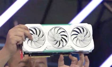 Осенью стартует массовое производство «беспроводных» GeForce RTX 4070 ...