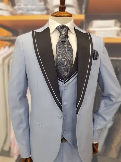 Traje De Ceremonia Azul Con Dibujo De Cachemir Y Chaleco TRC 59