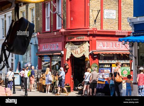 Portobello road, Notting Hill, London, England, U.K Stock Photo - Alamy